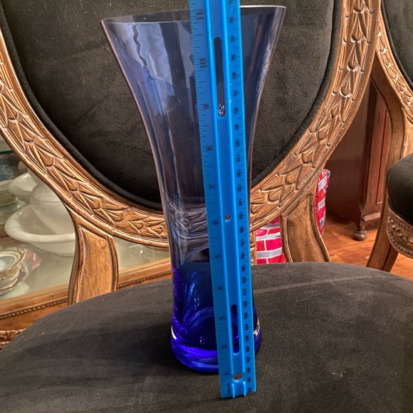 Two Blue glass flower vases. - Picture 3 of 9